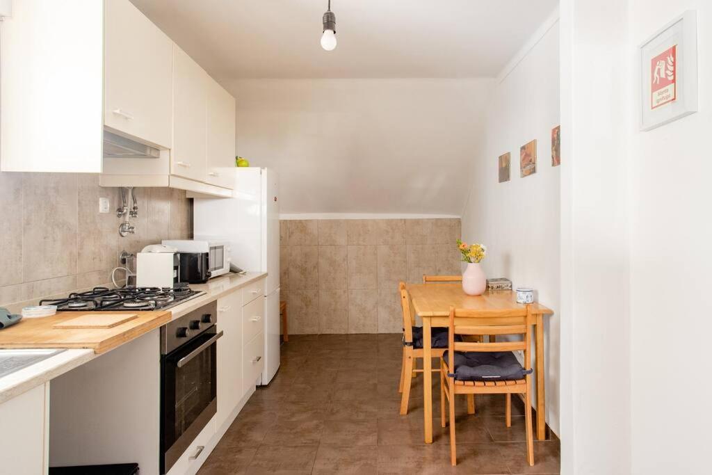 Апартаменти Vinaika Loft Оейраш Екстер'єр фото