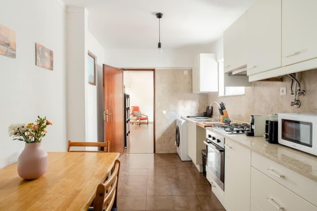 Апартаменти Vinaika Loft Оейраш Екстер'єр фото